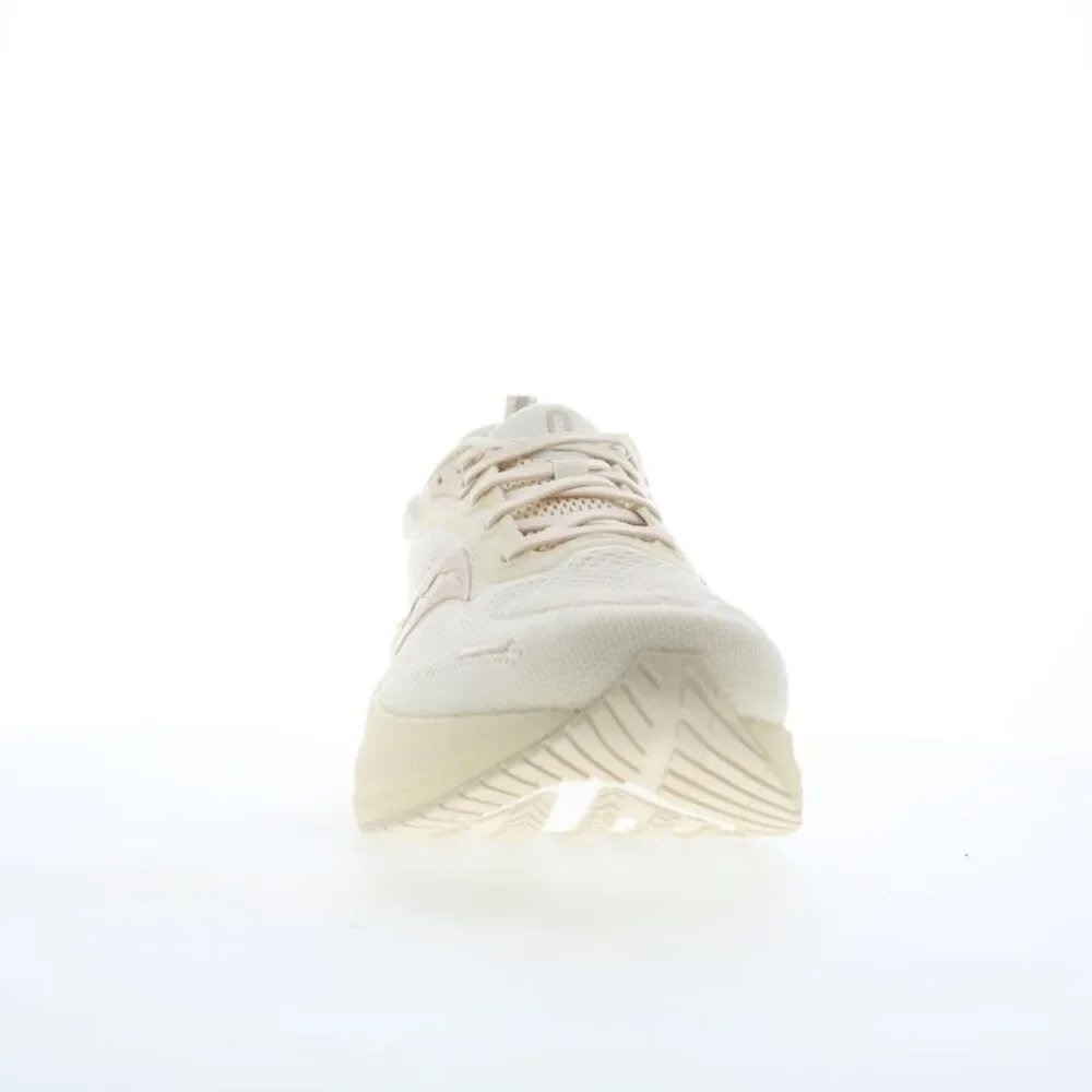 Saucony Womens Surge 3 Beige Shoes (NWT)